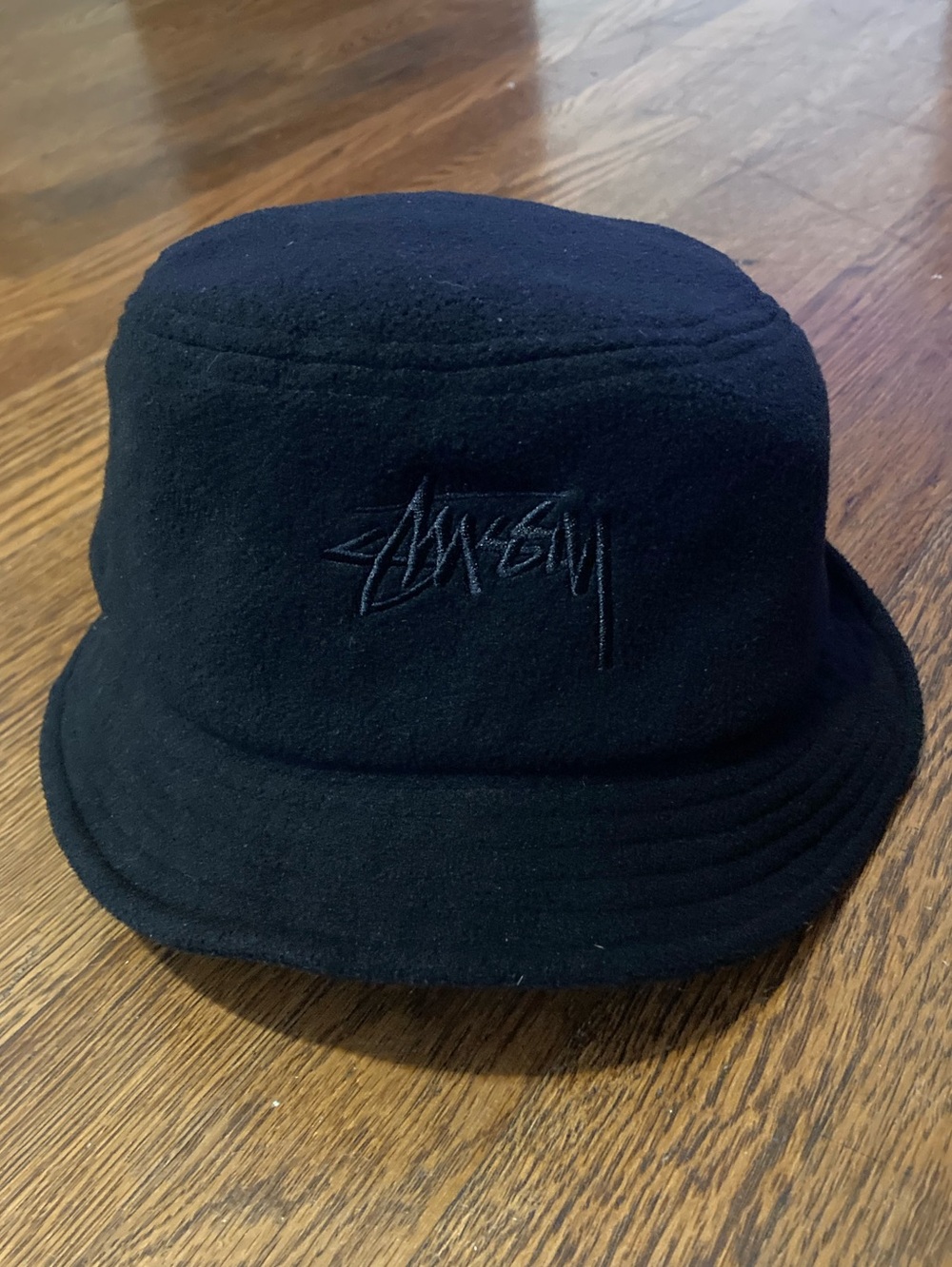 STUSSY CAPZ FLEECE BUCKET HAT